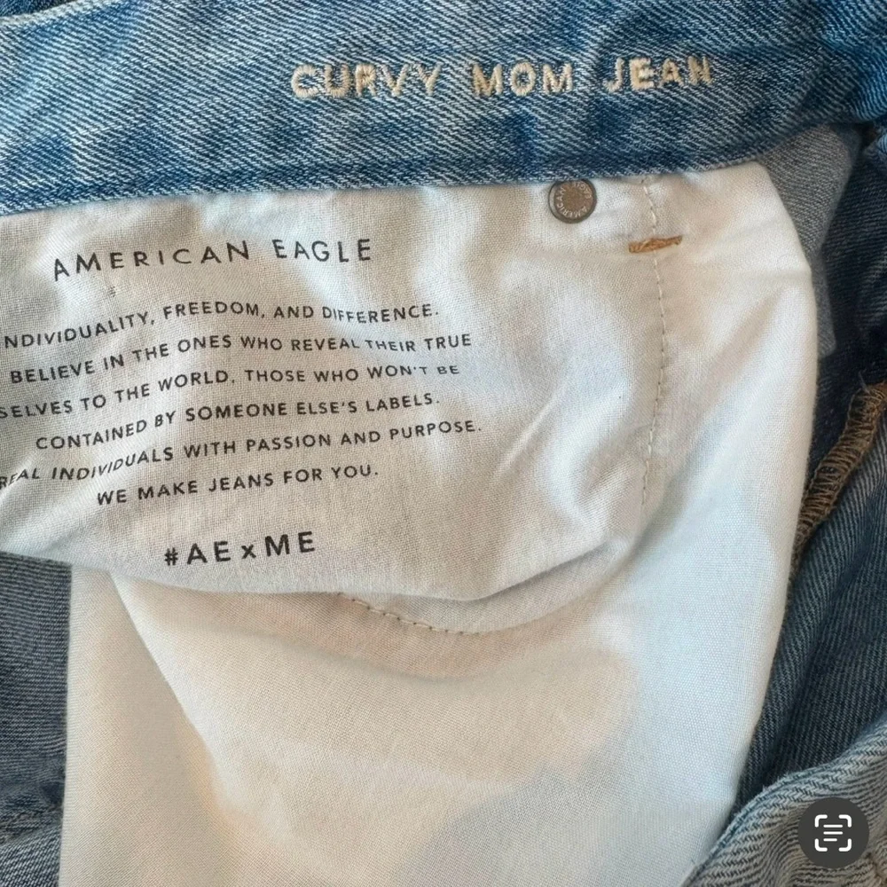 American Eagle Curvy Mom Jean Women Blue Distressed Plus Size 18 #090 - Picture 8 of 8